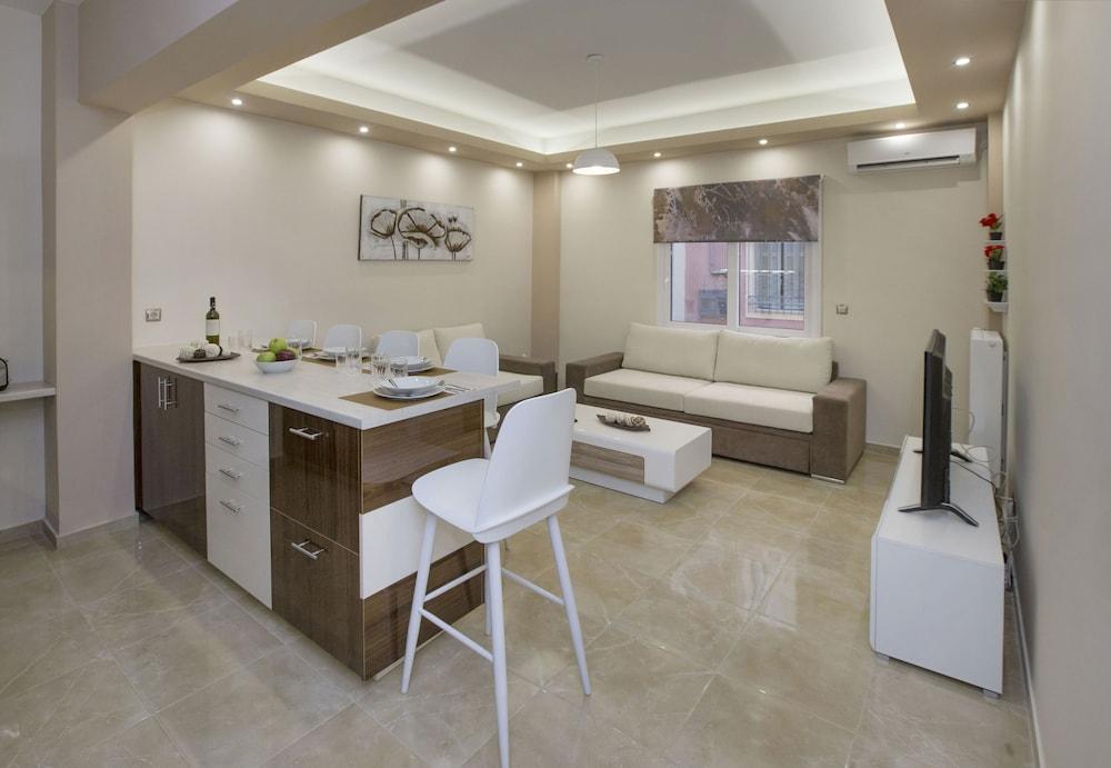 Spacious & Convenient Place Near Acropolis Museum By Ghh Aten Exteriör bild