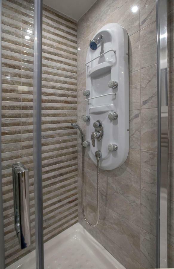 Spacious & Convenient Place Near Acropolis Museum By Ghh Aten Exteriör bild