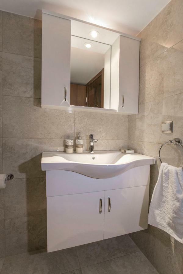 Spacious & Convenient Place Near Acropolis Museum By Ghh Aten Exteriör bild