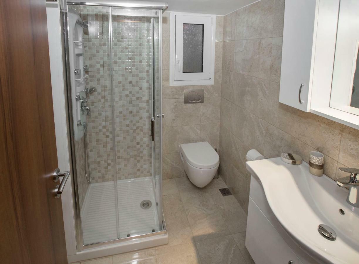 Spacious & Convenient Place Near Acropolis Museum By Ghh Aten Exteriör bild